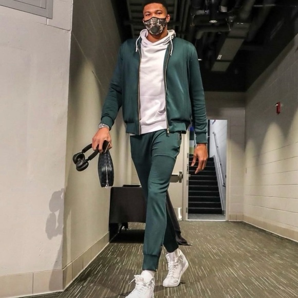 Good Counsel Men's Pippen Track Jacket - Picture 3 of 7